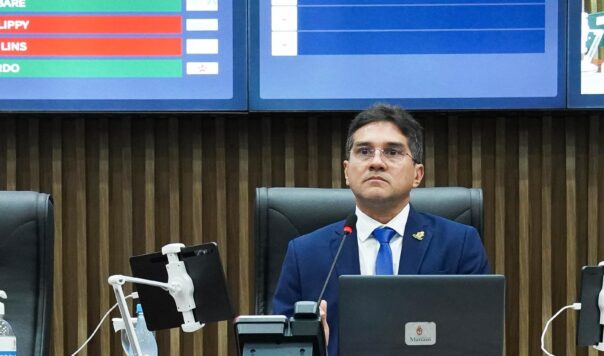 CMM debate projetos de saúde, educação e mobilidade em Manaus