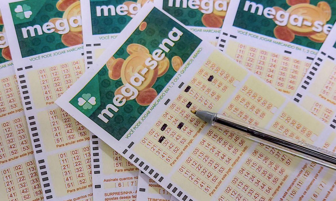 Mega-Sena sorteia R$ 6 milhões nesta quinta-feira