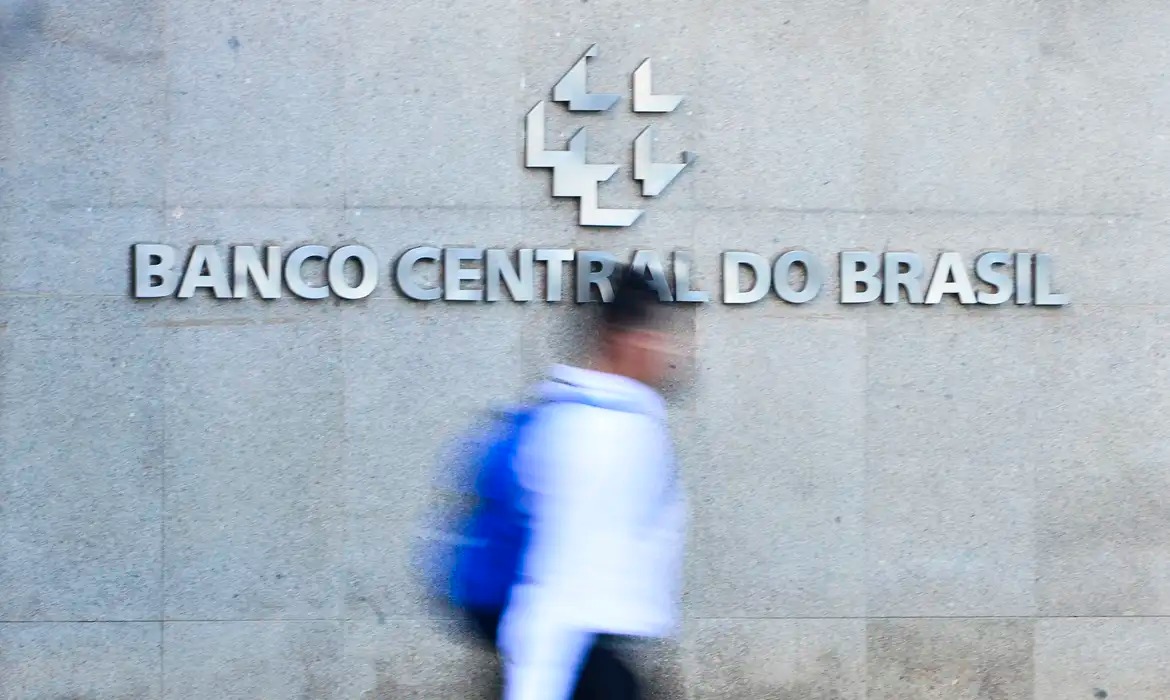Inflação projetada pelo mercado sobe para 5,09% em 2026