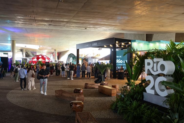 Rio2C 2026 movimenta economia criativa com 55 mil participantes