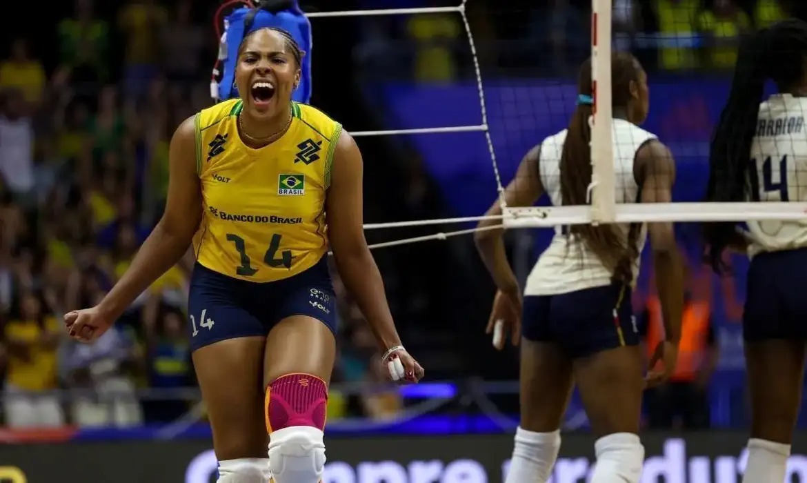 Brasil derrota Itália e mantém campanha perfeita na Liga das Nações