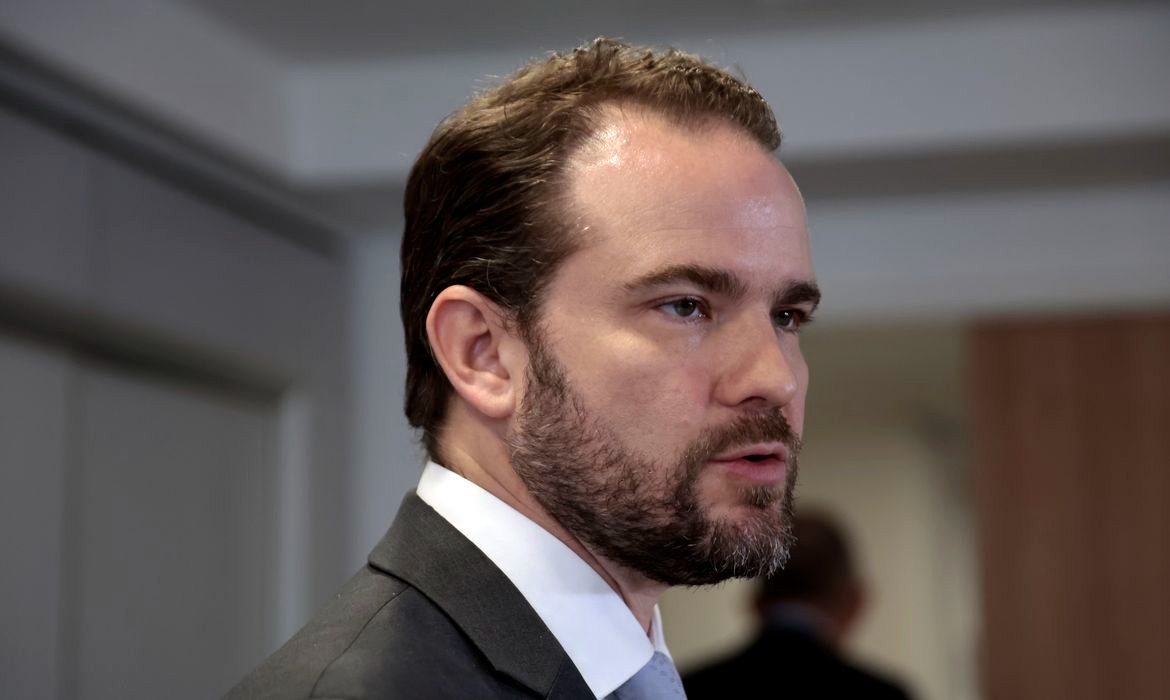 Desenrola Brasil beneficia milhões de pessoas