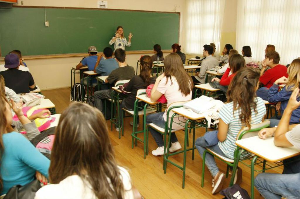 Prova Nacional Docente Já Contribuiu para Contratação de Mais de 10 Mil Professores