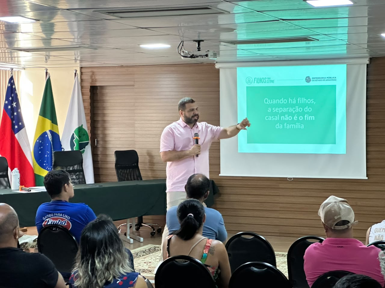 Defensoria orienta pais sobre guarda compartilhada em Manaus