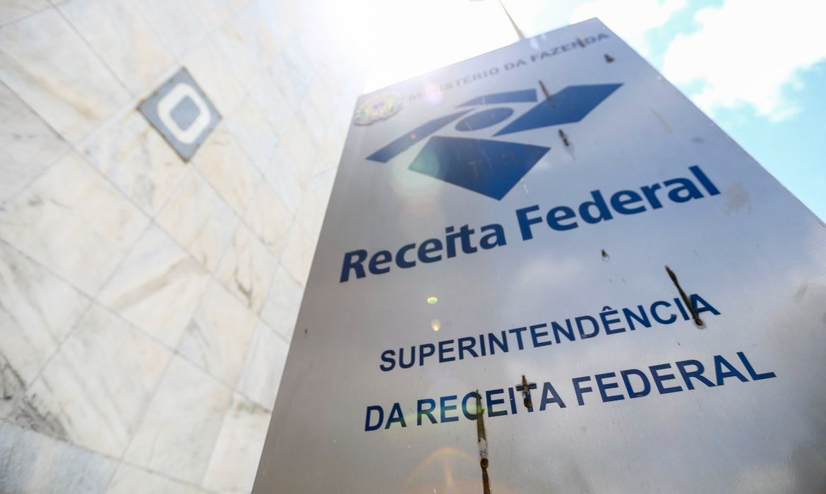 Arrecadação federal cresce 7,7% em junho