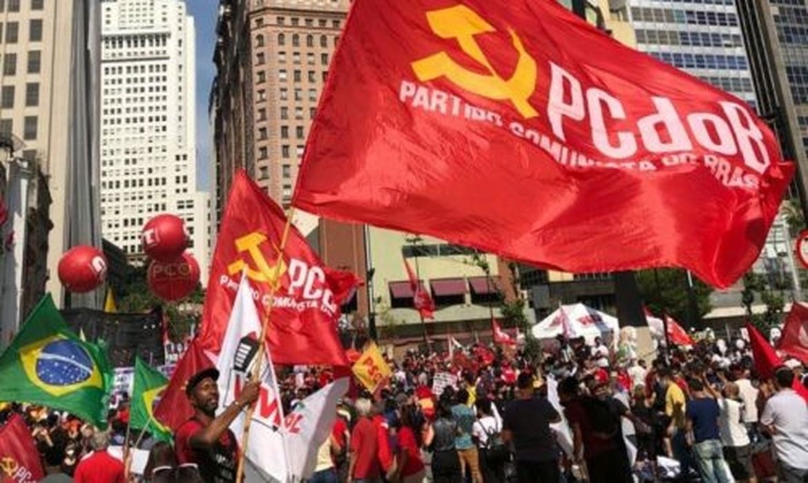 PCdoB apoia Lula nas eleições de 2026
