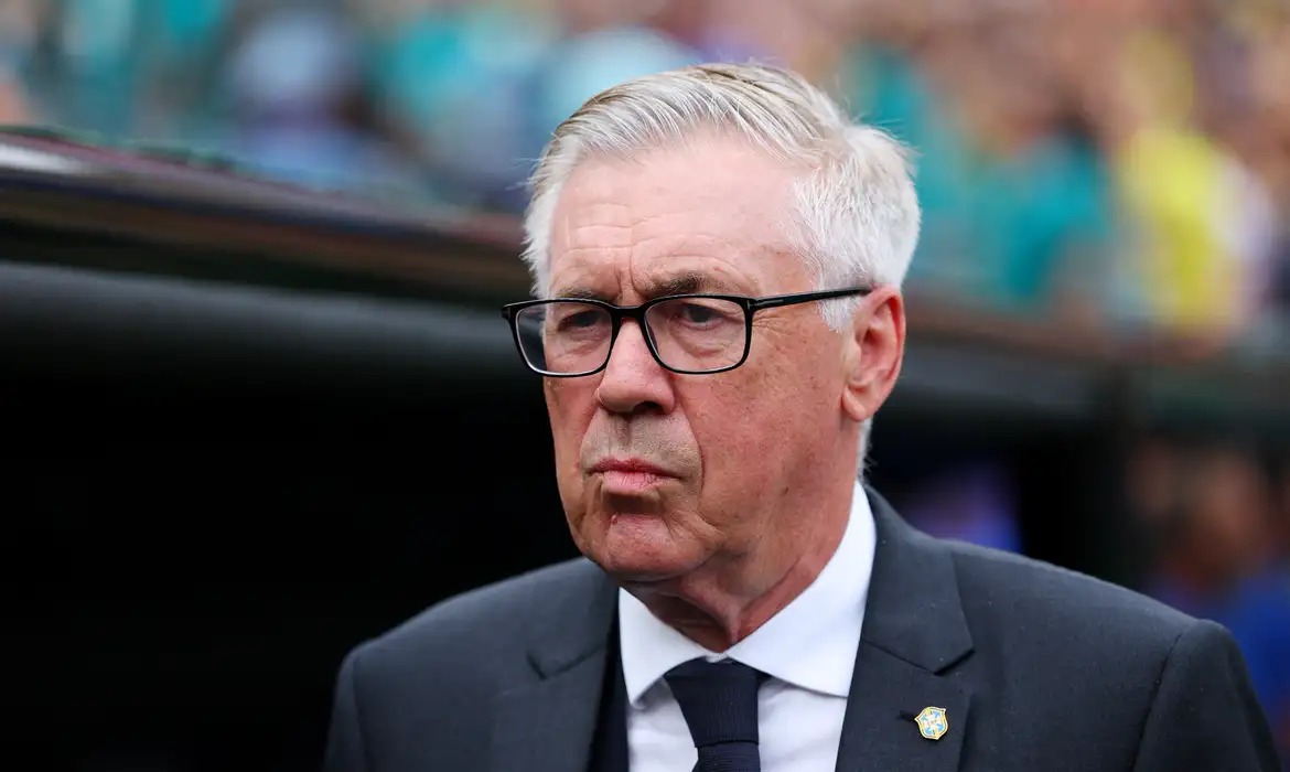 Ancelotti prepara renovação da Seleção Brasileira