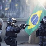 Manifestações bloqueiam vias após operação policial no Rio