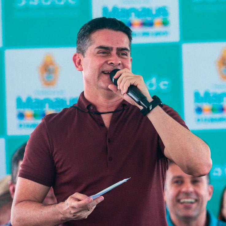 David Almeida reúne 3 mil pessoas na Compensa