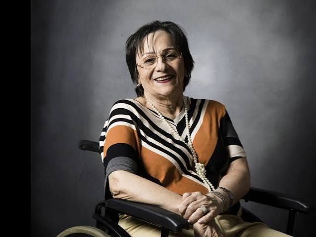 500 mulheres participam de caminhada pelos 20 anos da Lei Maria da Penha em Manaus