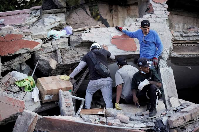 Terremoto de 7,4 na Colômbia deixa 224 mortos