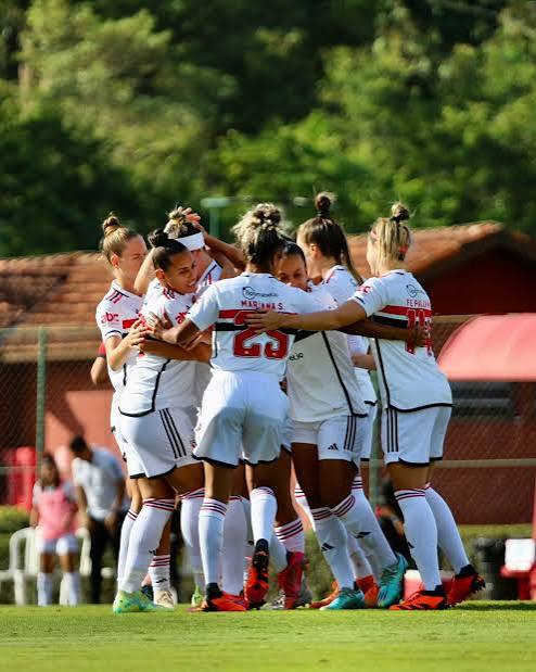 Brasileirão Feminino: reta final tem briga pelo G-8